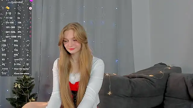 Snapshot of Barbie-Doll- chatting on 12-30-24, 09:50 Barbie-Doll- online show from 12-30-24, 09:50