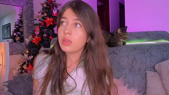 zoe kittylove online show from 11-18-25, 03:21