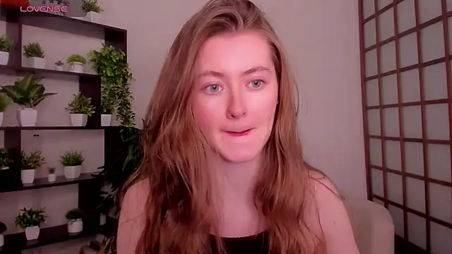 KateCuddle online show from 12-23-25, 02:33