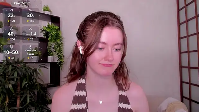 Snapshot of KateCuddle chatting on 07-08-26, 02:57 KateCuddle online show from 07-08-26, 02:57