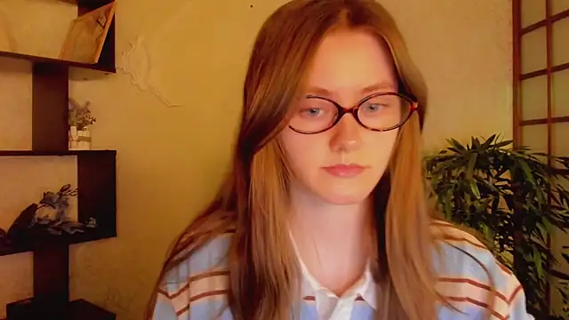 KateCuddle online show from 03-12-25, 02:30