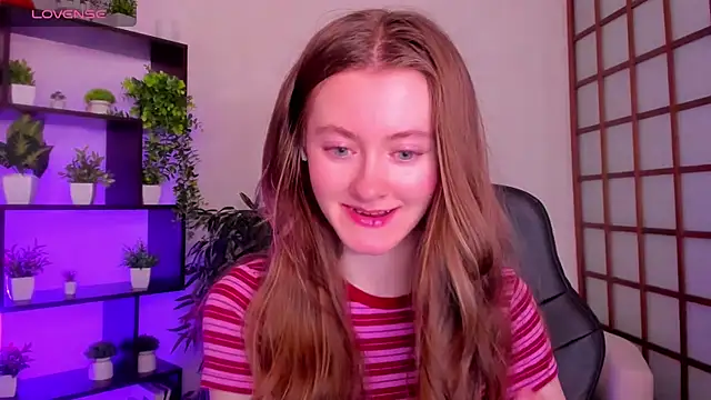 KateCuddle online show from 11-25-25, 02:34