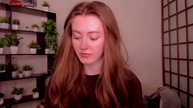 KateCuddle online show from 03-25-26, 02:44