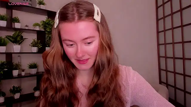 KateCuddle online show from 12-22-25, 02:44