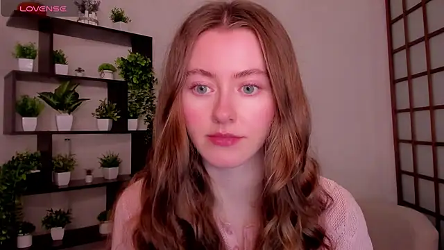 KateCuddle online show from 12-15-25, 03:23