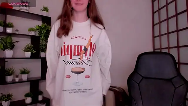 KateCuddle online show from 03-18-26, 02:48