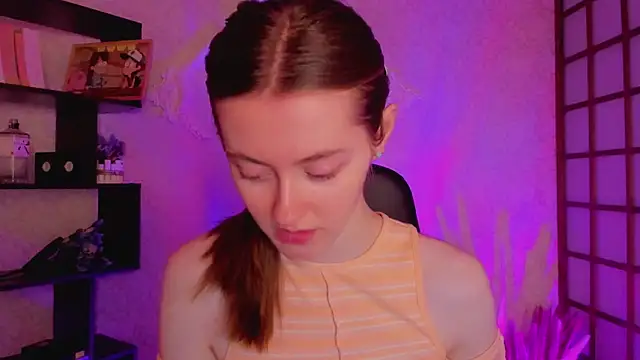 KateCuddle online show from 02-05-25, 03:45