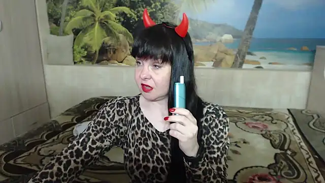 Snapshot of Aphelandra chatting on 03-13-25, 12:56 Aphelandra online show from 03-13-25, 12:56