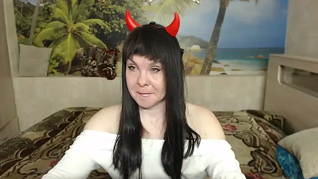 Snapshot of Aphelandra chatting on 03-03-26, 09:49 Aphelandra online show from 03-03-26, 09:49