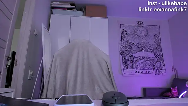 Snapshot of Anna_Fink chatting on 11-20-25, 07:20 Anna Fink online show from 11-20-25, 07:20