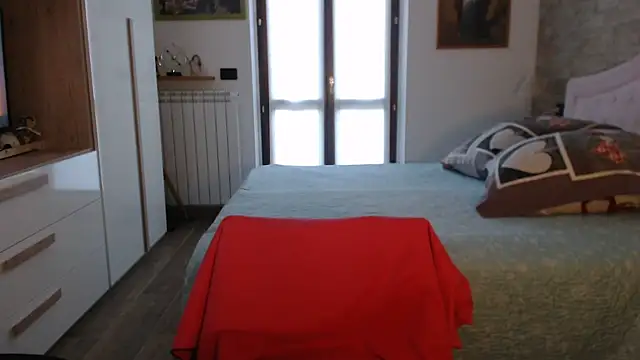 lulu italy online show from 10-08-25, 06:48