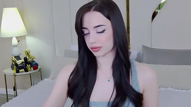 Betty Bridge online show from 02-04-26, 05:35