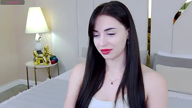 Betty Bridge online show from 11-19-25, 05:40