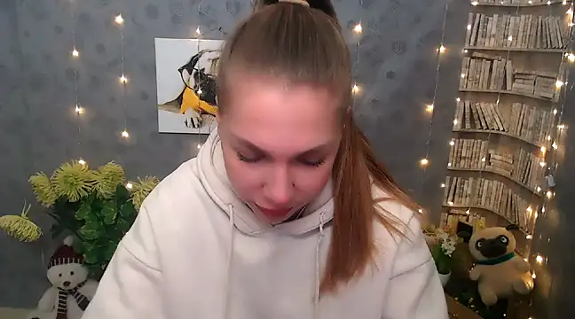 Snapshot of Sport_Tall_Doll chatting on 03-11-25, 08:19 Sport Tall Doll online show from 03-11-25, 08:19