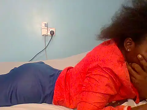 Snapshot of Eminent_Ride chatting on 04-19-26, 02:23 Eminent Ride online show from 04-19-26, 02:23
