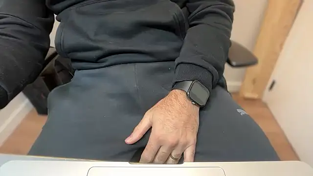 Snapshot of rickyi2023 chatting on 11-05-25, 01:58 rickyi2023 online show from 11-05-25, 01:58