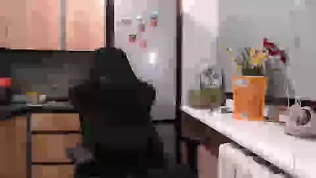 delightful sofi online show from 04-19-26, 06:10