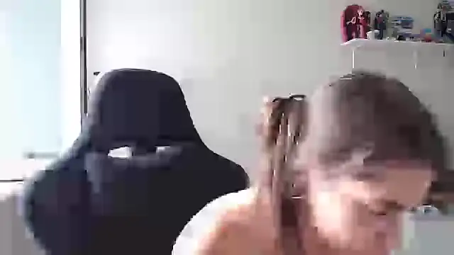 Snapshot of delightful_sofi chatting on 07-06-26, 12:23 delightful sofi online show from 07-06-26, 12:23