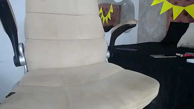 SHARICK GRECO online show from 09-29-25, 12:11