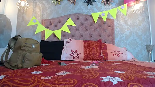 SHARICK GRECO online show from 10-04-25, 12:17