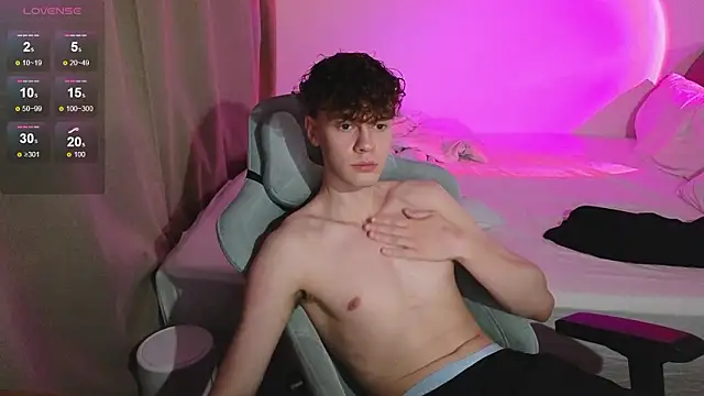 cute thomas online show from 03-23-26, 05:35