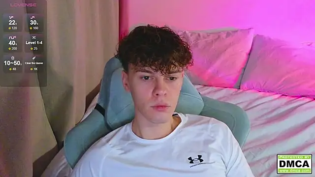 cute thomas online show from 11-17-25, 03:05