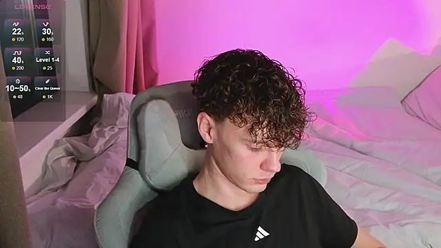 cute thomas online show from 03-29-26, 07:15