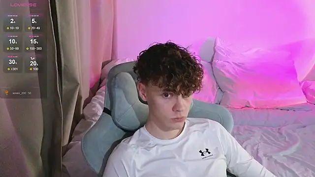 cute thomas online show from 03-18-26, 06:09