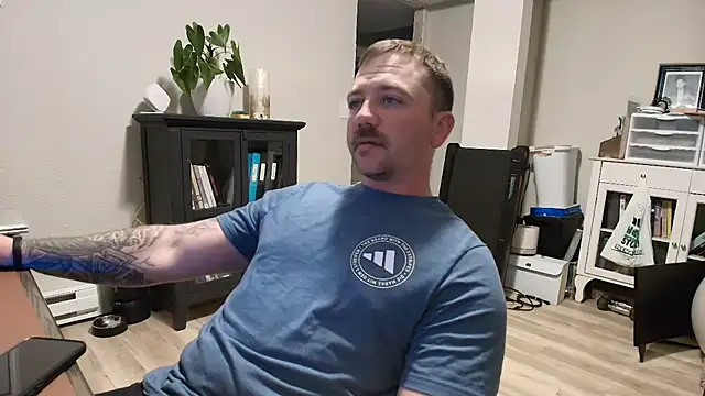 8inchHOLEpunch online show from 06-17-26, 03:06