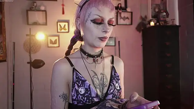 insania 9999  online show from 03-24-26, 06:52