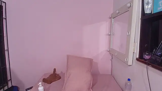 celeste sea online show from 03-18-25, 07:12