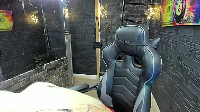 kissingdevil online show from 05-27-26, 08:27