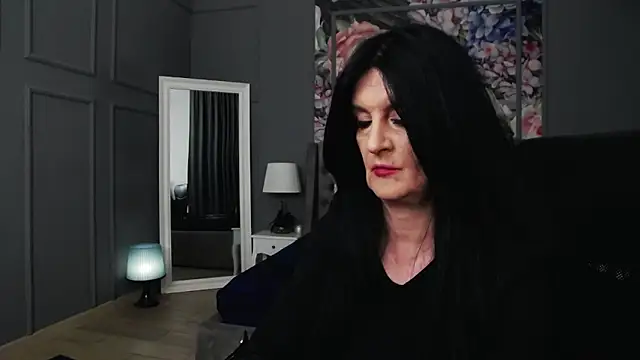 DomMelissaW online show from 02-15-25, 12:59