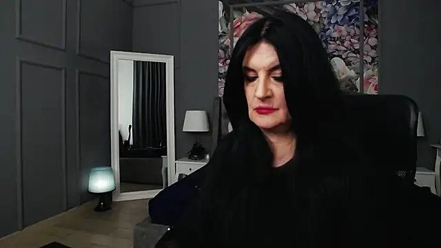 DomMelissaW online show from 02-08-25, 12:38