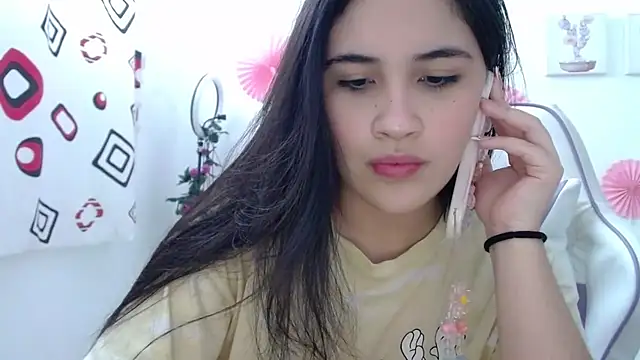 InocentHeaven1 online show from 12-22-25, 01:55