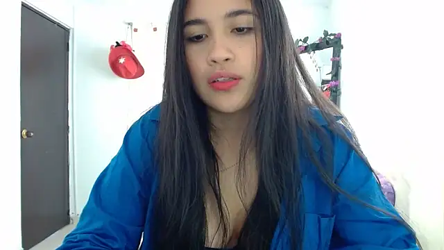 Snapshot of InocentHeaven1 chatting on 02-01-25, 03:50 InocentHeaven1 online show from 02-01-25, 03:50