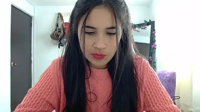 Snapshot of InocentHeaven1 chatting on 01-23-25, 03:43 InocentHeaven1 online show from 01-23-25, 03:43
