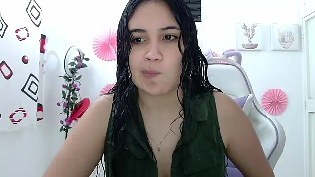 Snapshot of InocentHeaven1 chatting on 10-09-25, 01:00 InocentHeaven1 online show from 10-09-25, 01:00