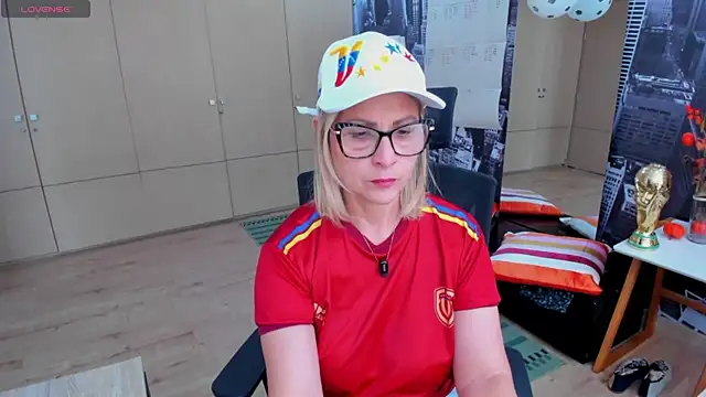 Snapshot of jane_turner chatting on 06-29-26, 01:44 jane turner online show from 06-29-26, 01:44