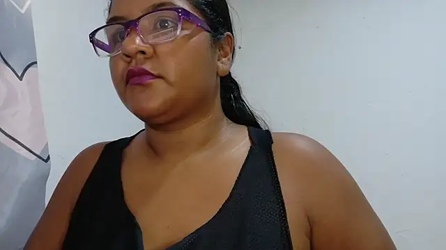 victoris online show from 11-13-25, 04:11