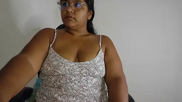 Snapshot of victoris chatting on 10-30-25, 11:56 victoris online show from 10-30-25, 11:56