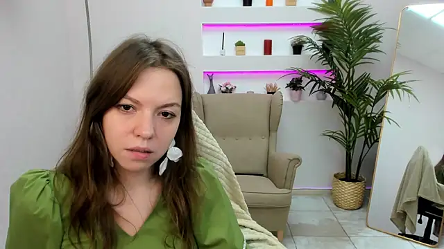 Snapshot of Persephoni chatting on 07-11-26, 10:48 Persephoni online show from 07-11-26, 10:48