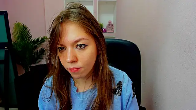 Persephoni online show from 10-12-25, 10:49