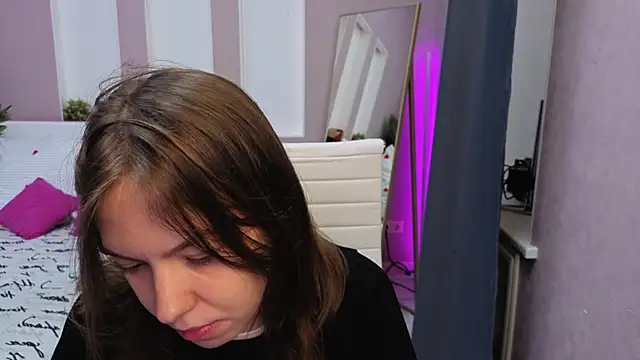 Persephoni online show from 03-01-26, 03:56