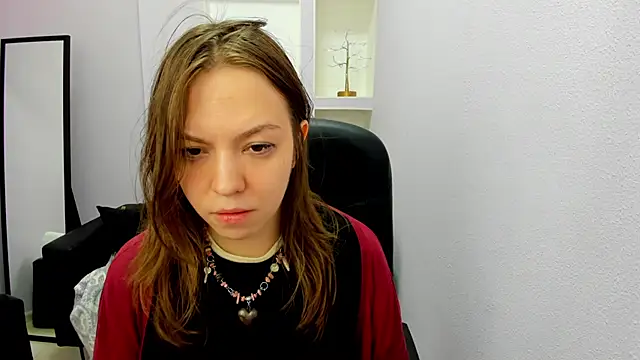 Persephoni online show from 04-12-26, 05:05