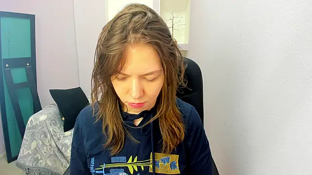 Persephoni online show from 03-21-26, 03:38