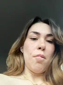 LeaGambit   online show from 02-23-26, 04:29