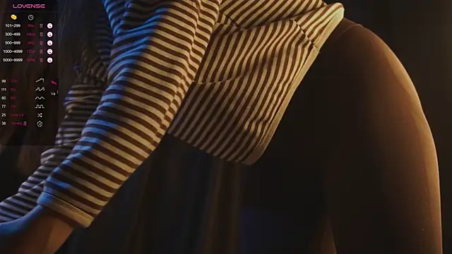 itssophiie online show from 11-17-25, 08:13