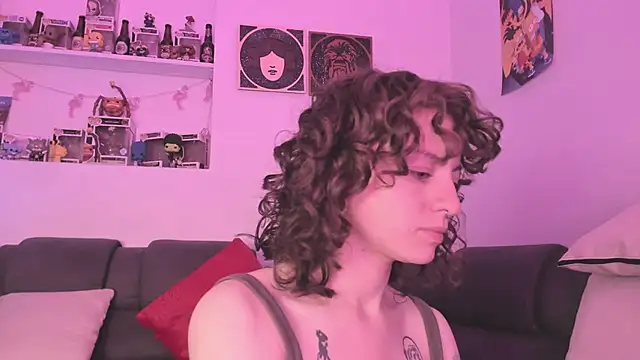 Snapshot of Agathaks chatting on 03-16-25, 01:38 Agathaks online show from 03-16-25, 01:38
