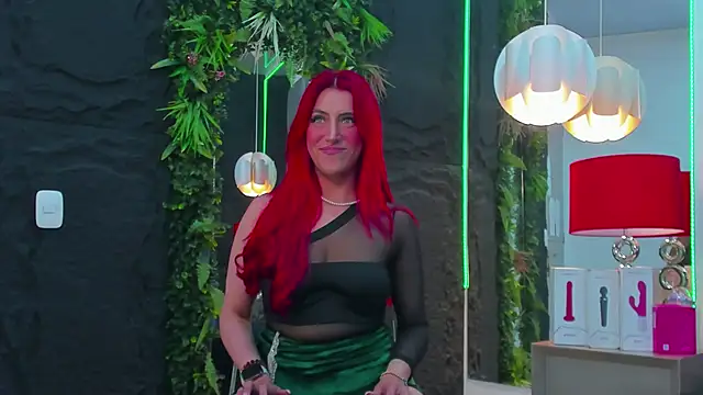 Snapshot of AllissaBrowm chatting on 02-13-26, 04:07 AllissaBrowm online show from 02-13-26, 04:07